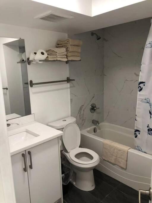 Unit #201 Cozy Mountain View 1Br In Dt Lägenhet Canmore Exteriör bild